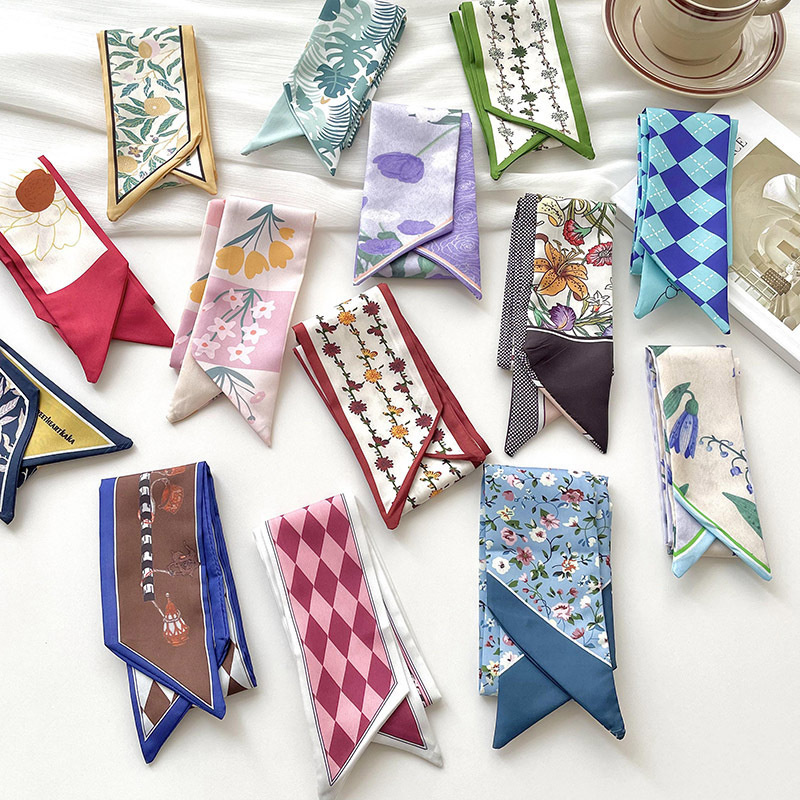 Neue Luxus Marke Modell Kleine – Silk Neck Scarf Bewertung und Preis